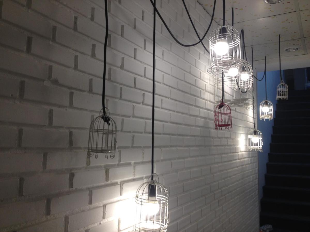 Safe And Sound Hostel Чиангмай Екстериор снимка